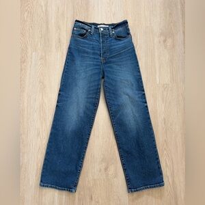 Levi's Women's Straight Blue Jeans